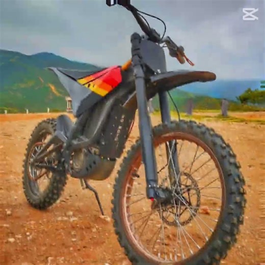 Pls Santa make it happen 🤩 !!!