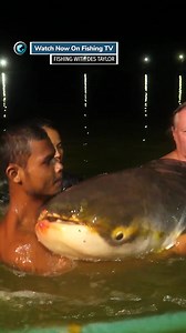 Monstrous Catfish in Thailand! - ‘Fishing with Des Taylor’ on Fishing TV Click the link to watch now! https://www.fishingtv.com/series/more-fishing-with-des-taylor/ A walking talking treasure trove of angling advice and knowledge, Des Taylor is back with an exciting new series of feature length fishing shows. Starting off on his beloved River Severn for some specimen Chub and Barbel, Des takes on a different species in new locations each episode, culminating in an epic trip to Thailand to anglin