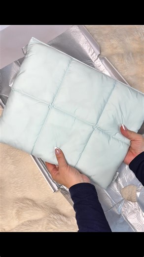 This is my 3rd @Comfyable Direct Laptop/Tablet Sleeve because I LOVE them! Aesthetic and Functional ✨ Perfect Valentines Gift 💝 #comfyable #puffylaptopsleeve #laptopsleeve #tech #valentineshighlights