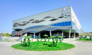 Acvariul din Antalya, locul in care te plimbi prin cel mai lung tunel subacvatic din lume