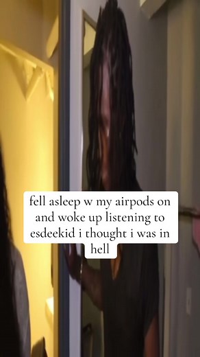 Waking Up to Esdeekid: A Sleepy Mishap