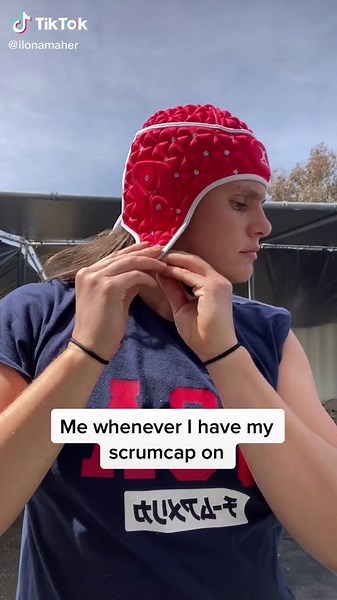 Does anyone look good in a scrumcap? #beastbeautybrains #rugby #rugger #usarugby #scrum #scrumcap