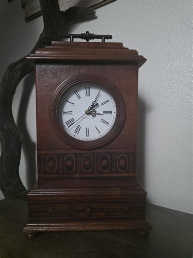 Vintage Ethan Allen Leather Mantel Clock | Tooled Geometric 1980s Shelf Clock - Etsy