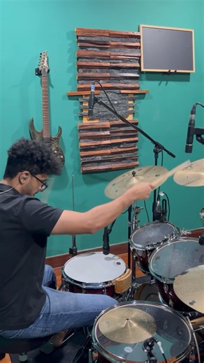 Zachary Mathai | Smile - Morgan Wallen 🥁🥁🥁 #morganwallen #drum #drumcover #drumuniversity #drummer | Instagram
