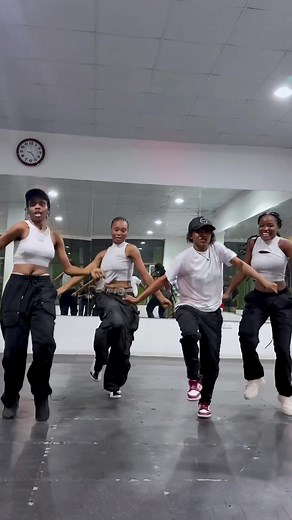 Dance God Lloyd Paris Dance Challenge