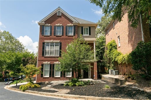 2493 Manor Walk, Decatur, GA 30030 - MLS 7438111 - Coldwell Banker