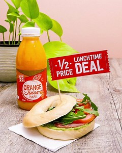 267K views · 100 reactions | Tell us your fave Half Price Lunchtime Deal combo 索磻 The sitch: buy ANY drink and get a half price sandwich, hot pastry, wrap or sushi between 11am-2pm Offer available every day 11am-2pm until Monday 25th March 2019. See instore for details. | 7-Eleven Australia | Facebook