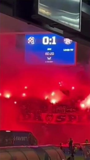 TORCIDA MASSIVE PYRO at 85' in Maksimir 🔥 Hajduk Leading 1:0 #shorts