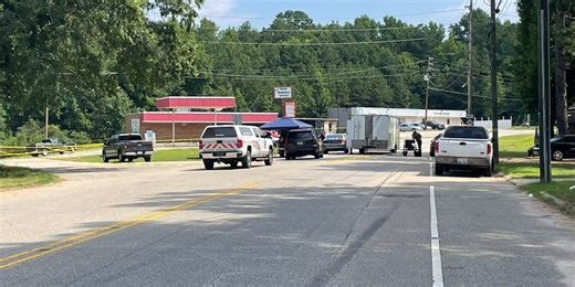 1 dead, 6 injured following mass shooting in Wadesboro