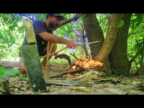 FISHING AND COOKING, Adventure and survival along a beautiful river. URBAN FISHING