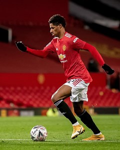 Manchester United on Instagram: "Close control  #MUFC #ManUtd #Rashford"