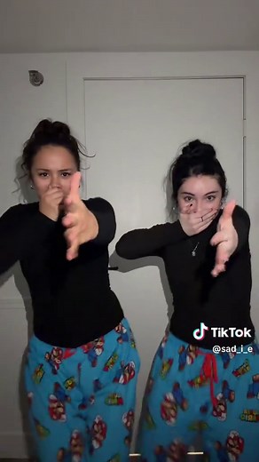 Super Mario Pants Duo Dance Challenge