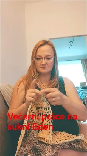 Ahoj holky, všechny vás zdravím , chvíle relaxu u sukni Eden od ‪@nebeskacrochetwithlove5080‬