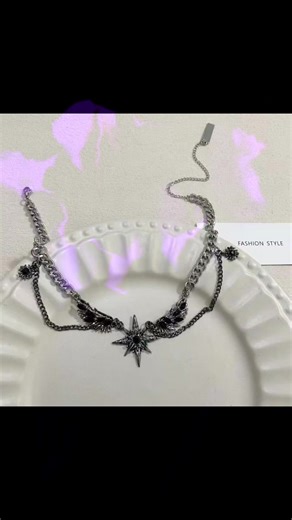 Y2Kファッションの魅力とサブカルチャー