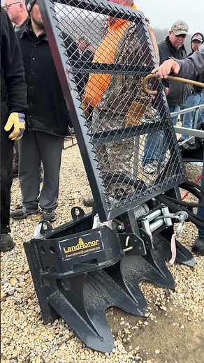 SKID STEER LOGGING WINCH