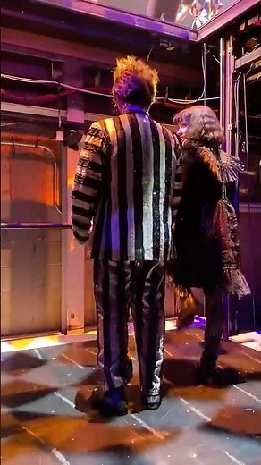 BTS: The quick change into Lydia's curtain call dress! - Beetlejuice The Musical - Elizabeth Teeter