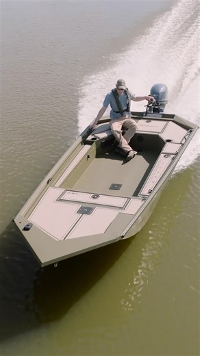 Meet your new favorite tiller boat, the 16 Commander. 🤝 Learn more by clicking the link in our bio or visiting www.avid-boats.com | Avid Boats