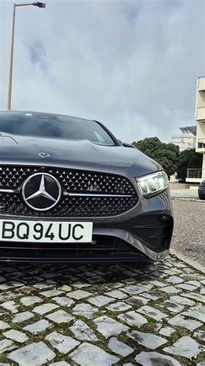 Mercedes A250e Limousine 2025. (Hibrido plug-in) 41 900€ #mercedes #carros #carrosportugal