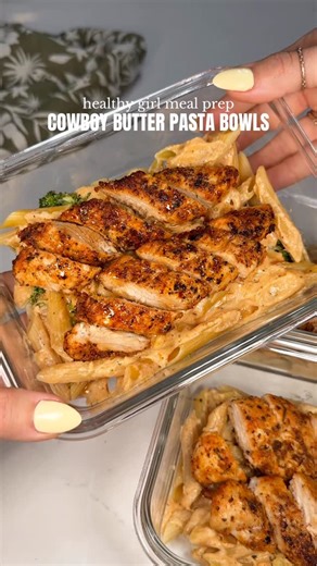 MaKayla Thomas on Instagram: "love a cowboy butter pasta bowl 🤠 high protein and full flavor 🫱🏼‍🫲🏽 feel free to add whatever green veggie you like (or don’t) from my flavor-FULL cookbook!! HUNDREDS of realistic, high protein, family friendly meals like this in my digital cookbooks ✨ available at makaylathomas . com #healthymeals #mealprep #healthylunch #highproteinmeals #mealideas"