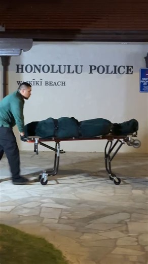 Isaac “HUNGRYHUNGRYHAWAIIAN” Scharsch on Instagram: "A 64 year old man was found unresponsive inside a stall of the public restroom in Waikīkī behind the substation. EMS responded and the pronouncement of death was made. There were no suspicious circumstances or signs of foul play. If you have any info to add for updates please reach out privately or comment below! This may be a homeless man that is known to free frequent the area. I’m trying to find out more info. Stay tuned."