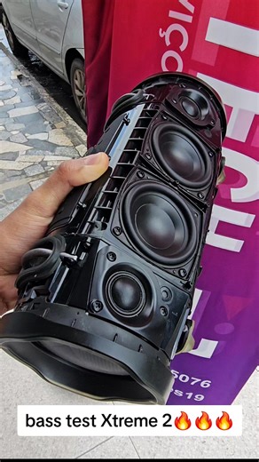 Teste de Graves do JBL Xtreme 2: Potência e Performance