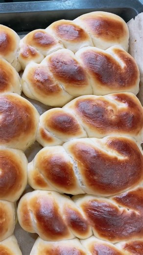 So gelingen perfekte Zuckerzöpfler #baking #food #zuckerzöpfler#ktor#patisserie