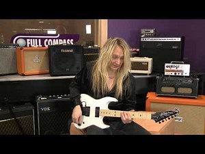 Boss Metal Zone MT-2 vs Metal Core ML-2 Guitar Pedal | Full Compass