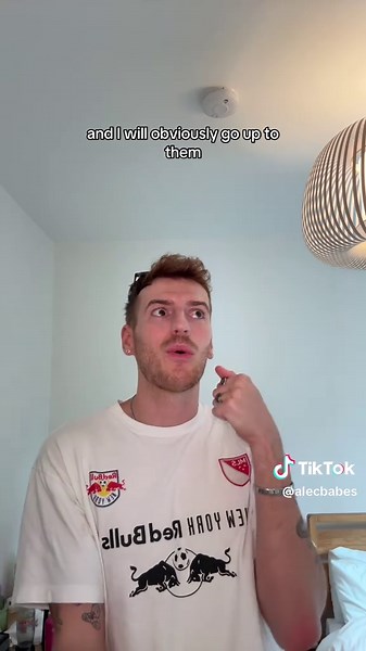 it’s giving ab fab #PR #9to5