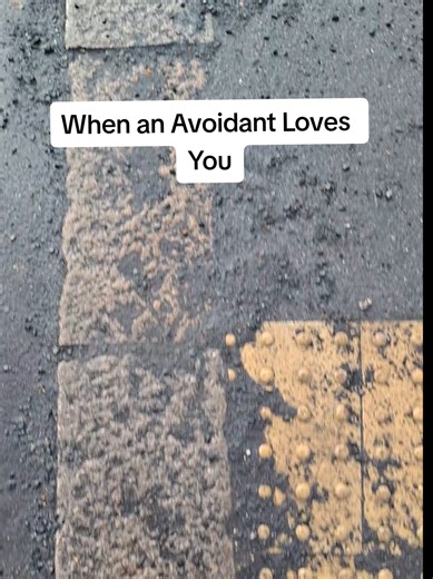 Understanding Avoidant Relationships: The Cycle of No Closure