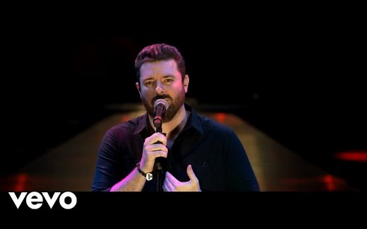 【MV首播】Chris Young新单《Drowning》