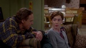 'The Conners' Series Finale First Look: Mark Teaches Dan About Computer Hacking