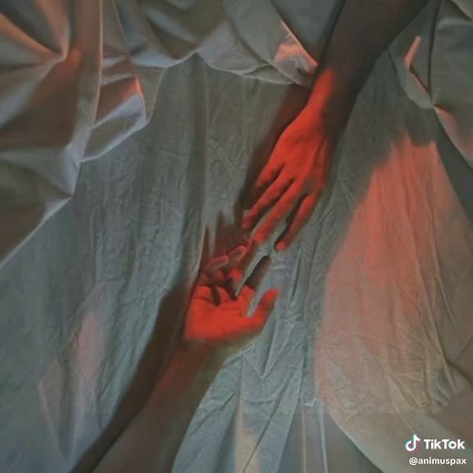 Hold My Hands and Don’t Let Go – Romantic Short Poem