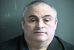 Man Whose Dinner-For-Two Order At Applebee’s Was Supposed To Serve As Alibi For Wife’s Death Reaches Plea Deal | Oxygen