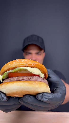 Gourmet Burger Preparation: Step-by-Step Guide