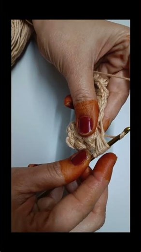 Easy Puff Stitch tutorial 🧶 #crochet #knittig #beginners #puff #fyp #virslshorts #yt #ytshorts #diy