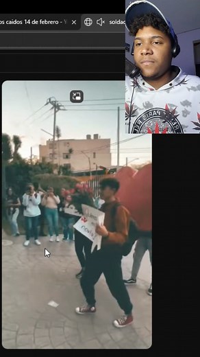 Soldado caído en pleno 14 de febrero… 💔🎖️😬 No me esperaba este desenlace… Se le declara con todo el corazón, pero su novio estaba al lado viendo todo. 😳💀 "Cuando el plot twist duele más que el rechazo. 🤣🔥 ¿Valiente o desinformado? 👀" #SoldadoCaído #SanValentínModoExtremo #NoLoViVenir #FriendzoneNivelDios #EpicFail #HumorViral #RisasAseguradas #ContenidoDivertido | Iamcrafware