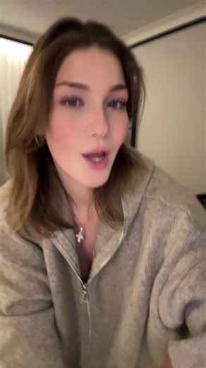 Kelly💞 (@kellytylr.xo)’s videos with redbone but if it was a hard r - dey