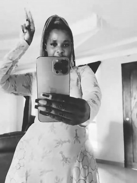 Urlebird · Lilpuddingbowls