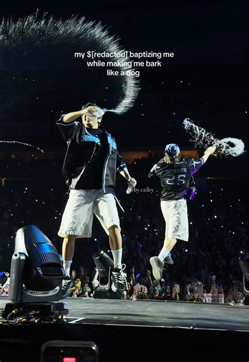 Only at a txt concert… #txt #tomorrow_x_together #act_tomorrow #kpop #concert