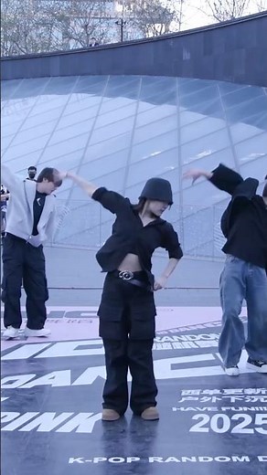 Kpop in public GOT7 'PYTHON'