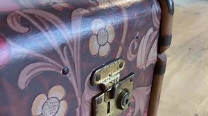 William Morris Steamer Trunk Coffee Table | Upcycled Storage Bench - Etsy