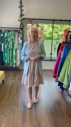 1.6K views | It’s been a BUSY week in the Fitting Rooms this week, and Anne is here to show you some of the most popular styles that you’ve all been LOVING this week ✨ Monday-Friday 10am-5pm, Saturday 10am-4pm F94XT38 | The Store at Get That Trend | Facebook