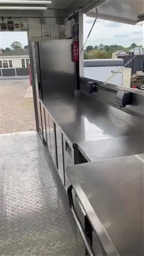 7.5T kitchen truck