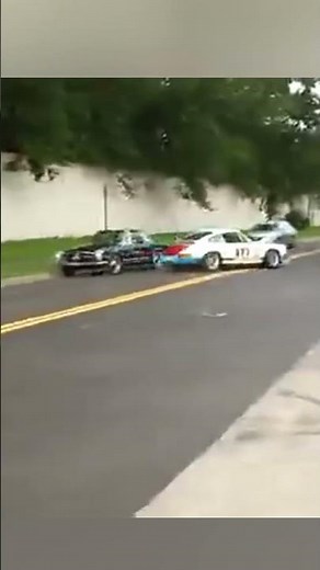 The infamous Porsche 911 crash by Magnus Walker | safe driving #safedriving #pagani #porsche #shorts