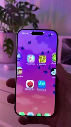 Coolest Hidden iOS 26 Trick - Animated Wallpapers 😱 Should I post the tutorial? 👀 #apple #ios26