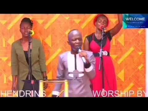 SIWEZI BILA WEWE LIVE MINISTRATION BY GEOFREY HEDRINES.