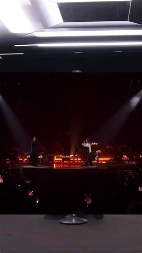 Laura Pausini: Sanremo Duet Highlights 2026