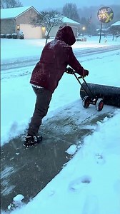 Can This Wheeled Snow Shovel Replace Heavy Snow Blowers? 😲🚜