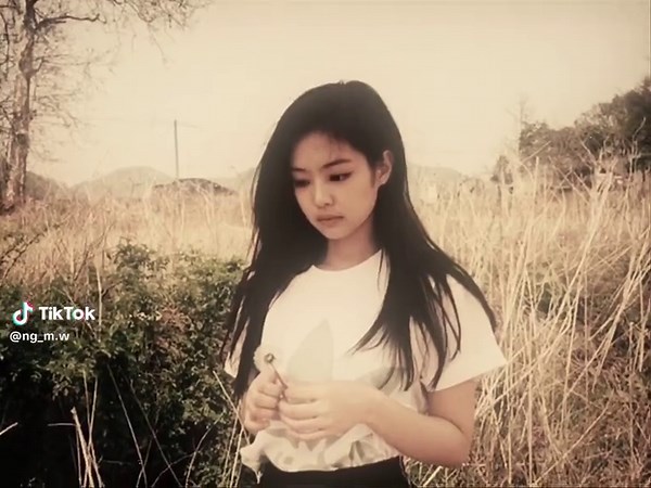 Jennie Cute Moments: Highlighting BlackPink's Star