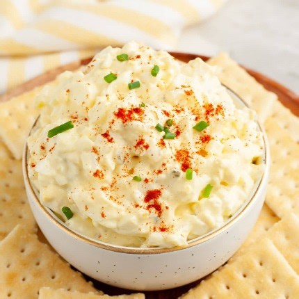 188K views · 1.3K reactions | Deviled Egg Dip: Comment “RECIPE” and I’ll send the recipe to your messages. #deviledeggdip #deviledeggs #diprecipe #holidayrecipes https://www.foodlovinfamily.com/deviled-egg-dip/ | Foodlovinfamily | Facebook